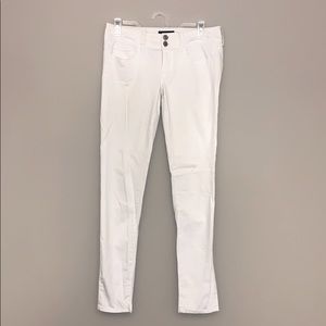 American Eagle White Skinny Jeans